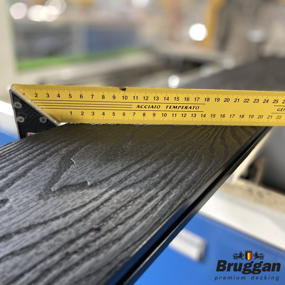 What Makes a High-Quality Decking Board Different from Cheaper Alternatives?