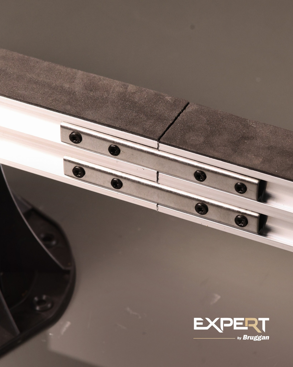 EXPERT Longitudinal Connectors — the Foundation of a Reliable Terrace