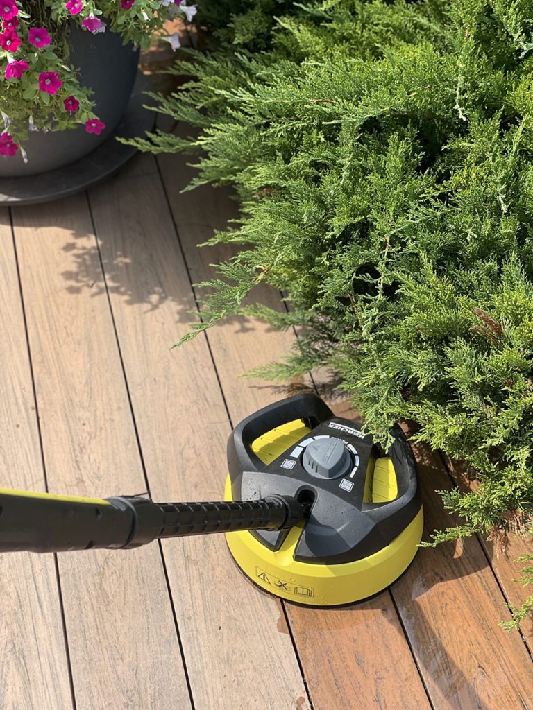 How to clean a composite terrace board – Practical tips