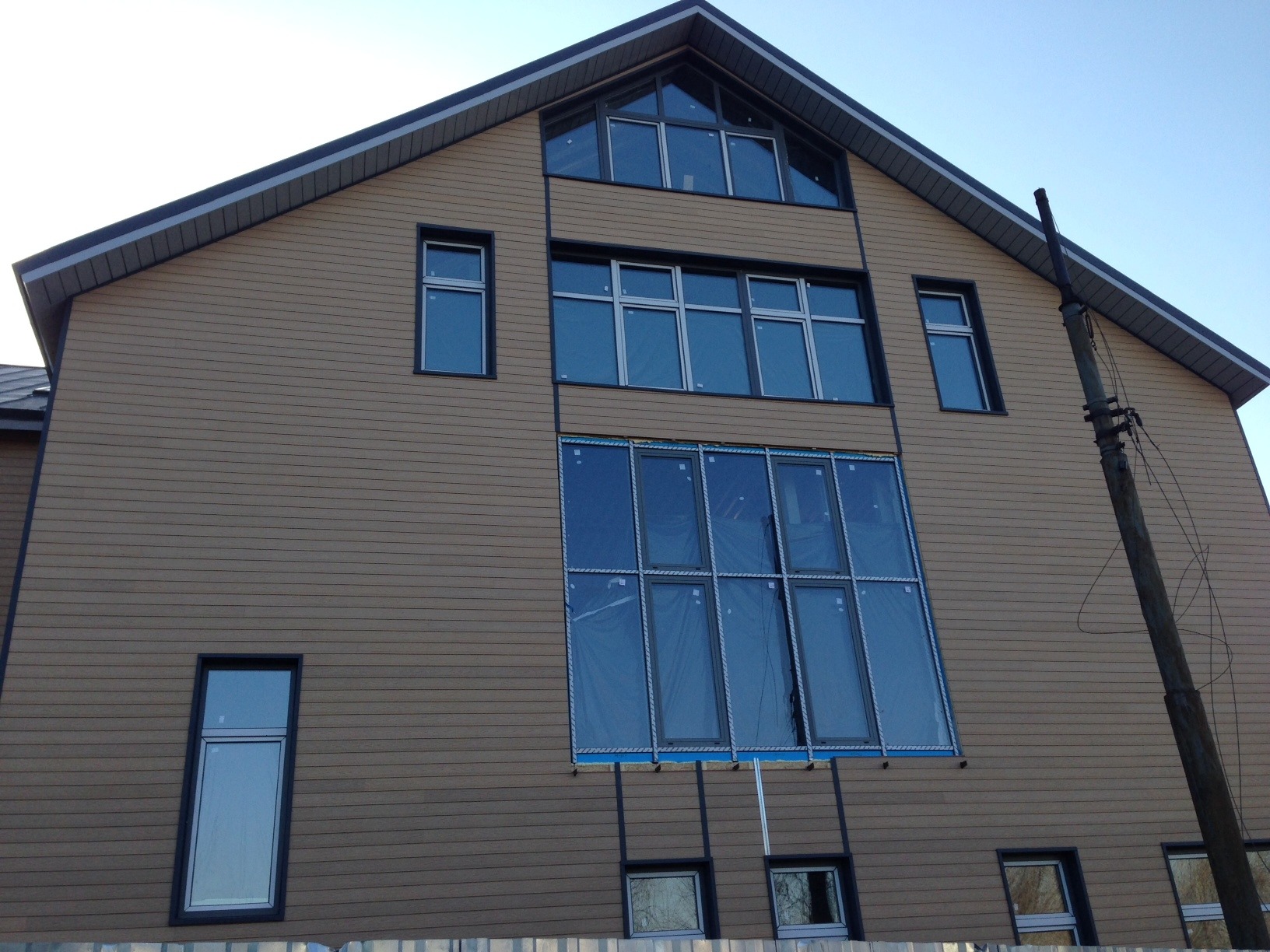 Подшивка карнизов и свесов кровли