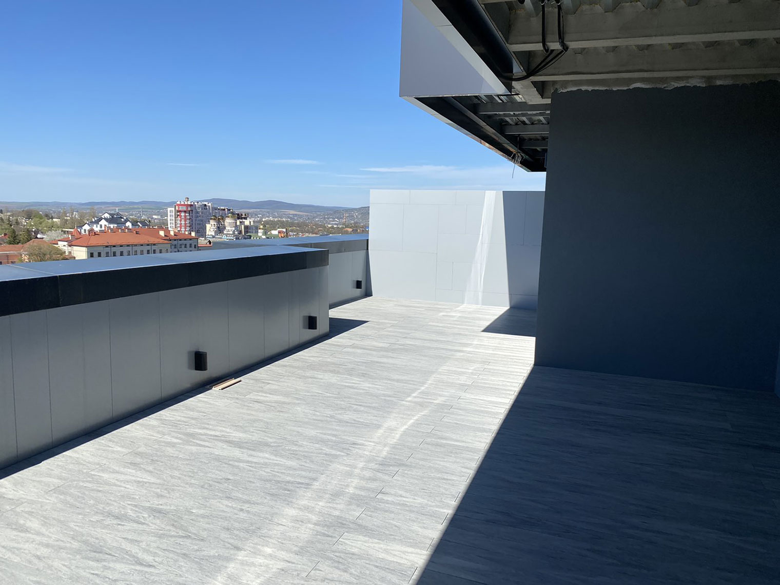 Roof terrace. How to build it?