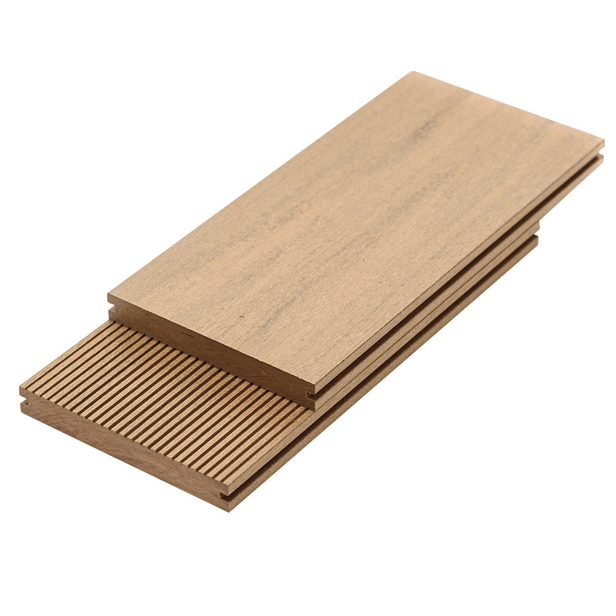 The new color of the terrace board Bruggan Multicolor – Sand