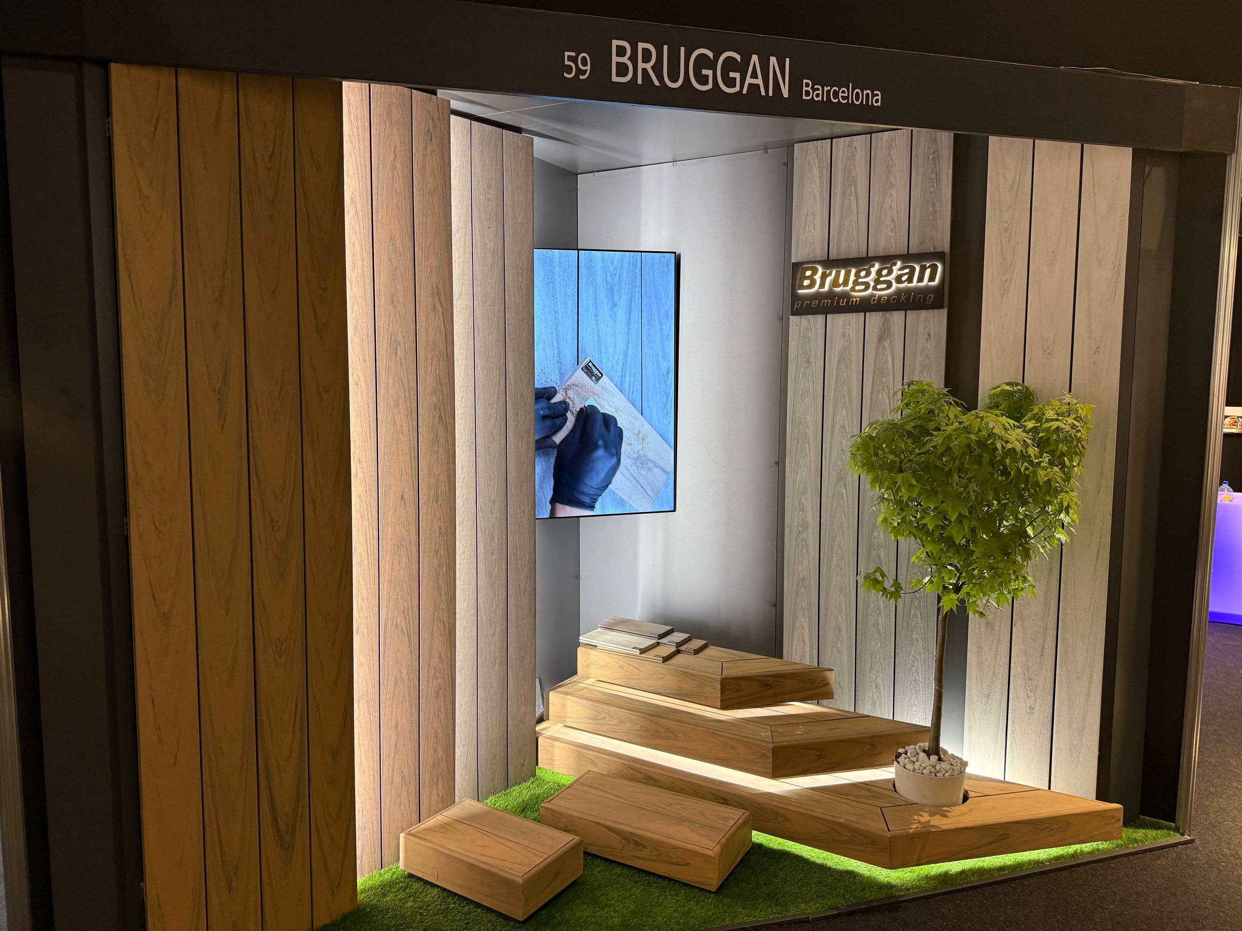 ARCHITECT@WORK Madrid 2026 with Bruggan Multicolor